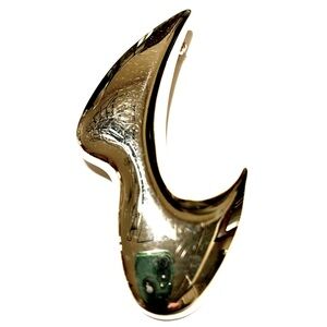 🌟 SALE $15 🌟 Vintage 1960’s Modernist Gold plated Asymmetrical Large Brooch